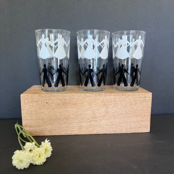Vintage Glass Tumblers With Dancing Silhouette Pattern MCM 8 oz - Picture 1 of 4
